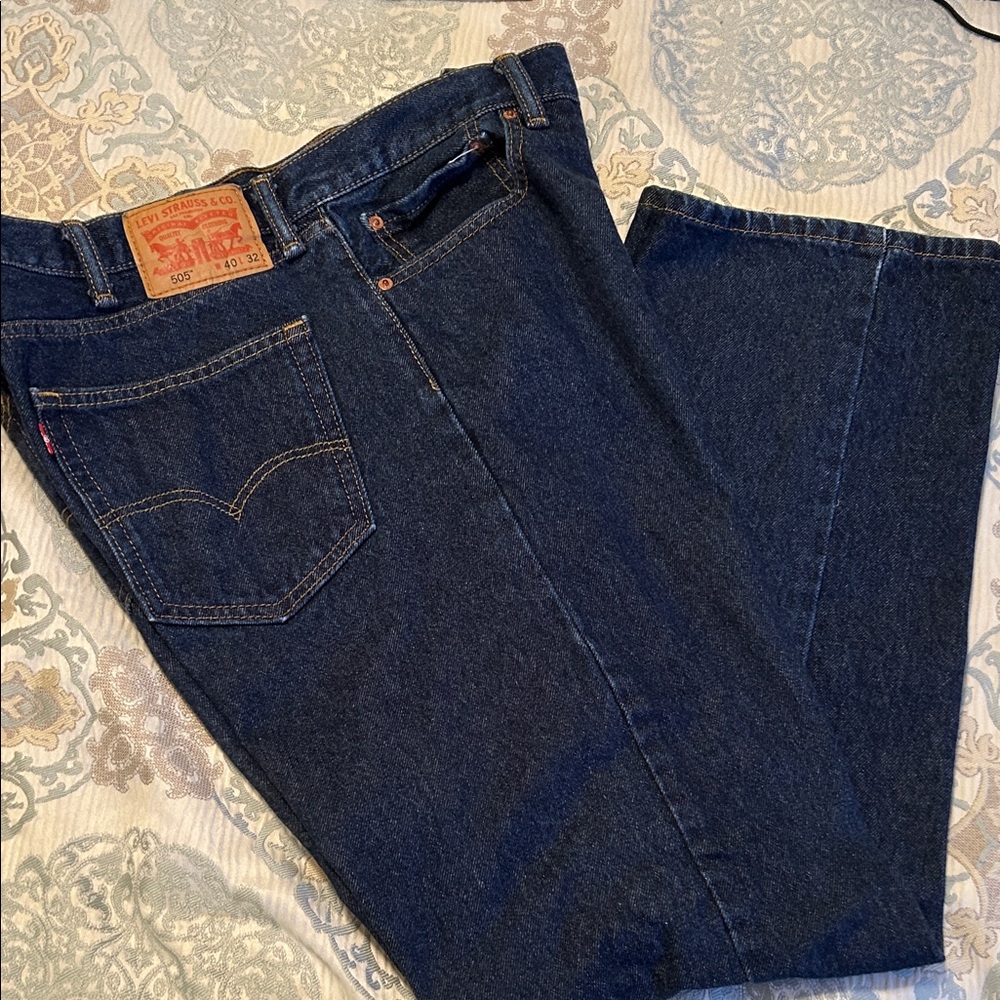 Levi's Men's Dark Blue Relaxed Jeans